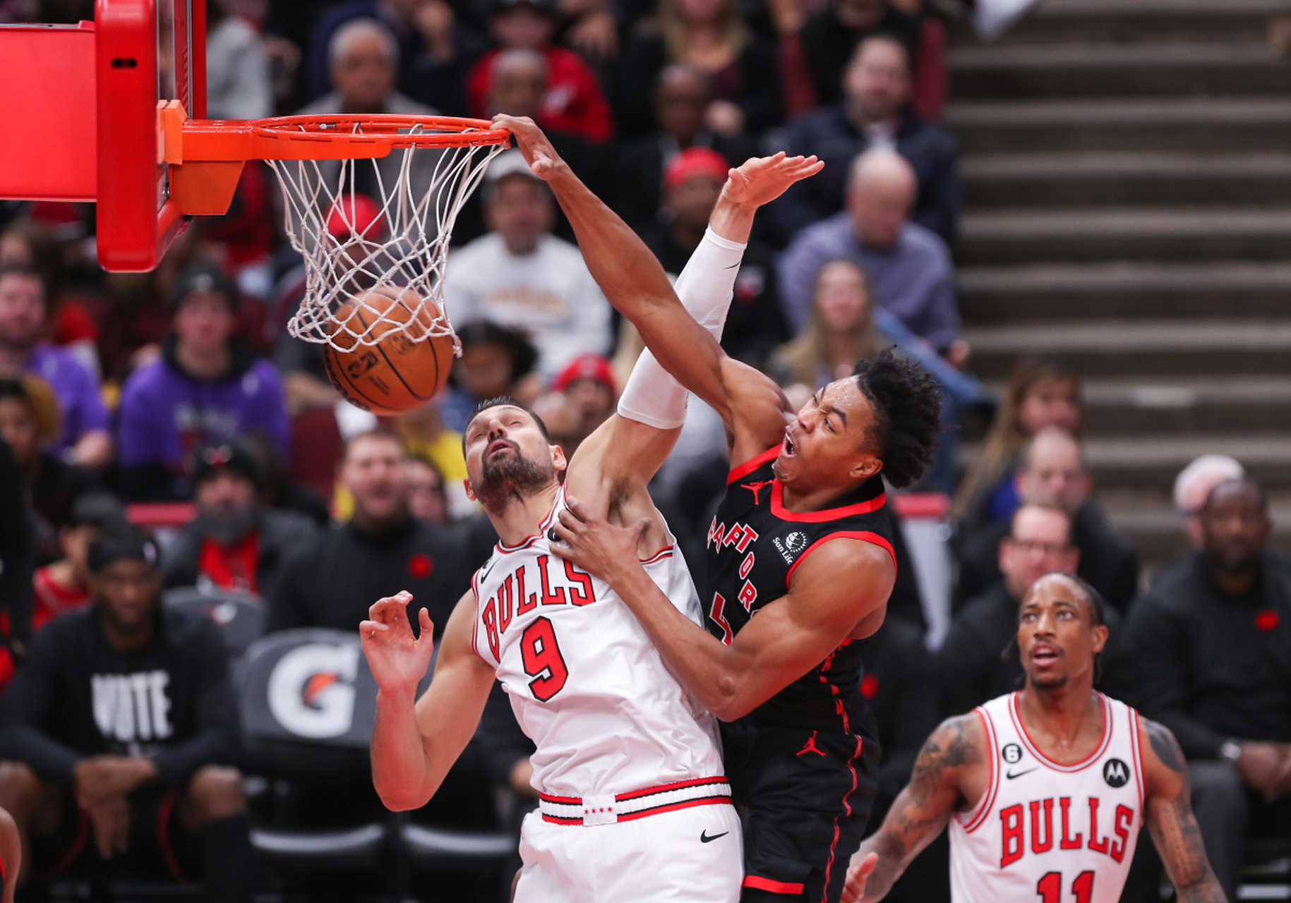 西亚卡姆连续三场比赛得分超过战术调整，日本队挑战极限！(国足对阵日本林良铭比赛)-半岛体育APP