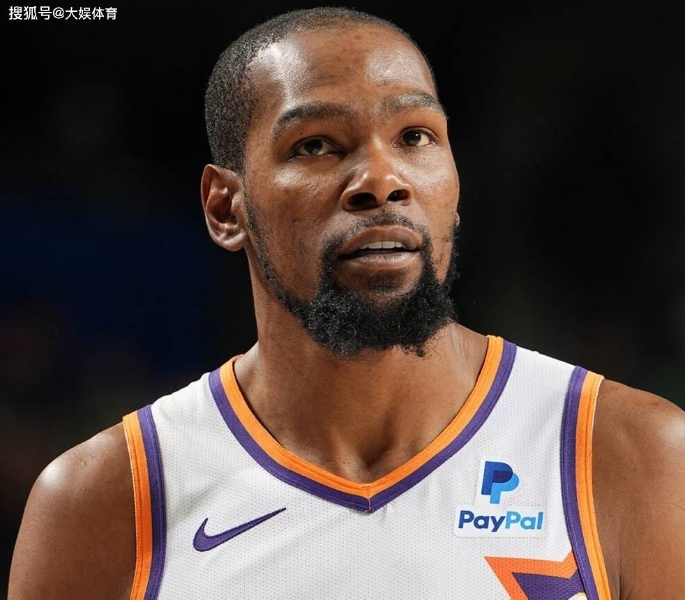  杜兰特在日本队比赛中势不可挡，回归赛场引发热议！-半岛体育APP